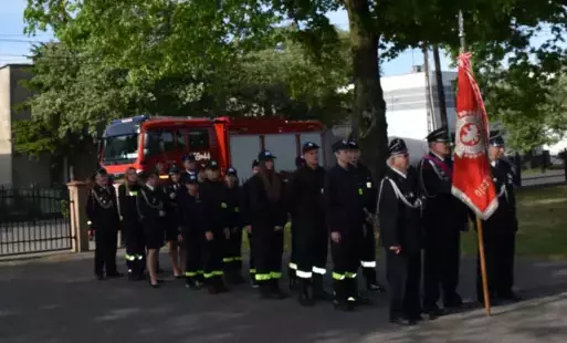 Zdjęcie do Obchody Dnia Strażaka